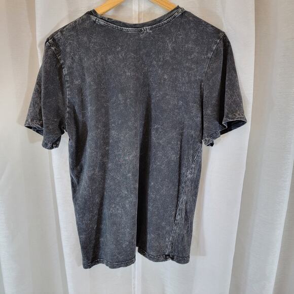 Pink Floyd Dark Side of the Moon Prism T-Shirt XXL Boys Black 2022 Licensed - Picture 3 of 3